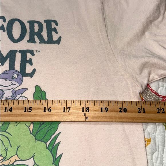 Tultex Universal City Studios women’s size large The Land Before Time t-shirt - Picture 7 of 11